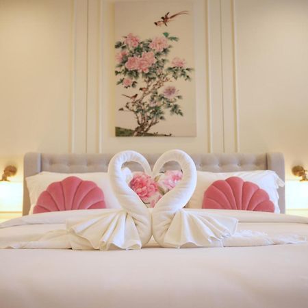 Hawa House Phuket Hotell Eksteriør bilde