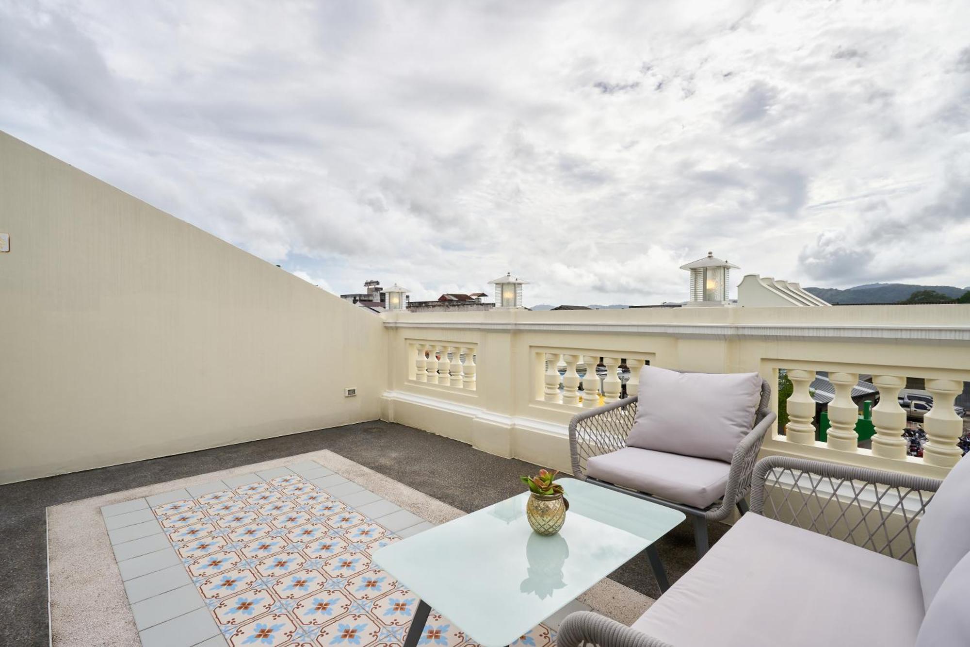 Hawa House Phuket Hotell Eksteriør bilde