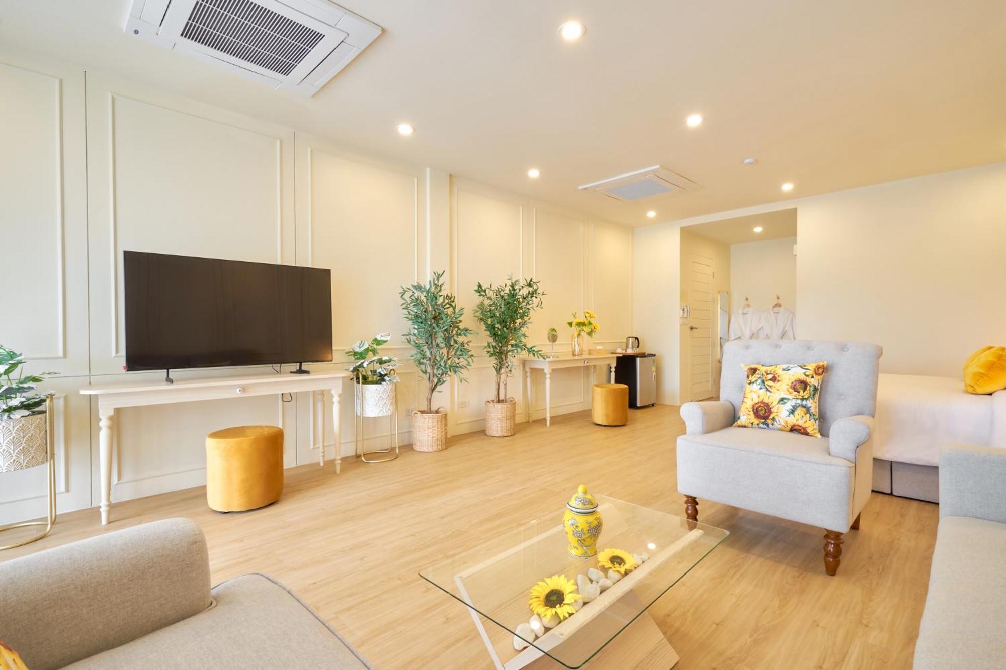 Hawa House Phuket Hotell Eksteriør bilde