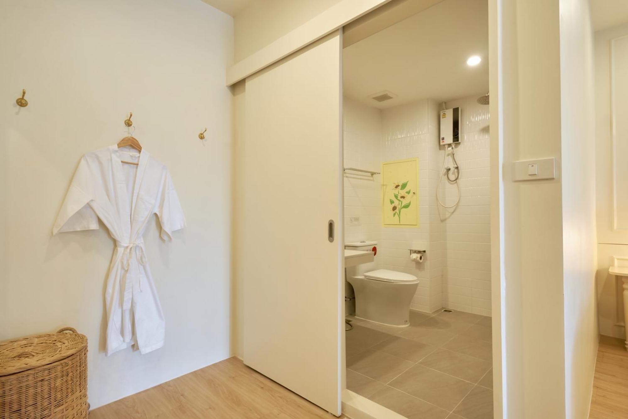 Hawa House Phuket Hotell Eksteriør bilde