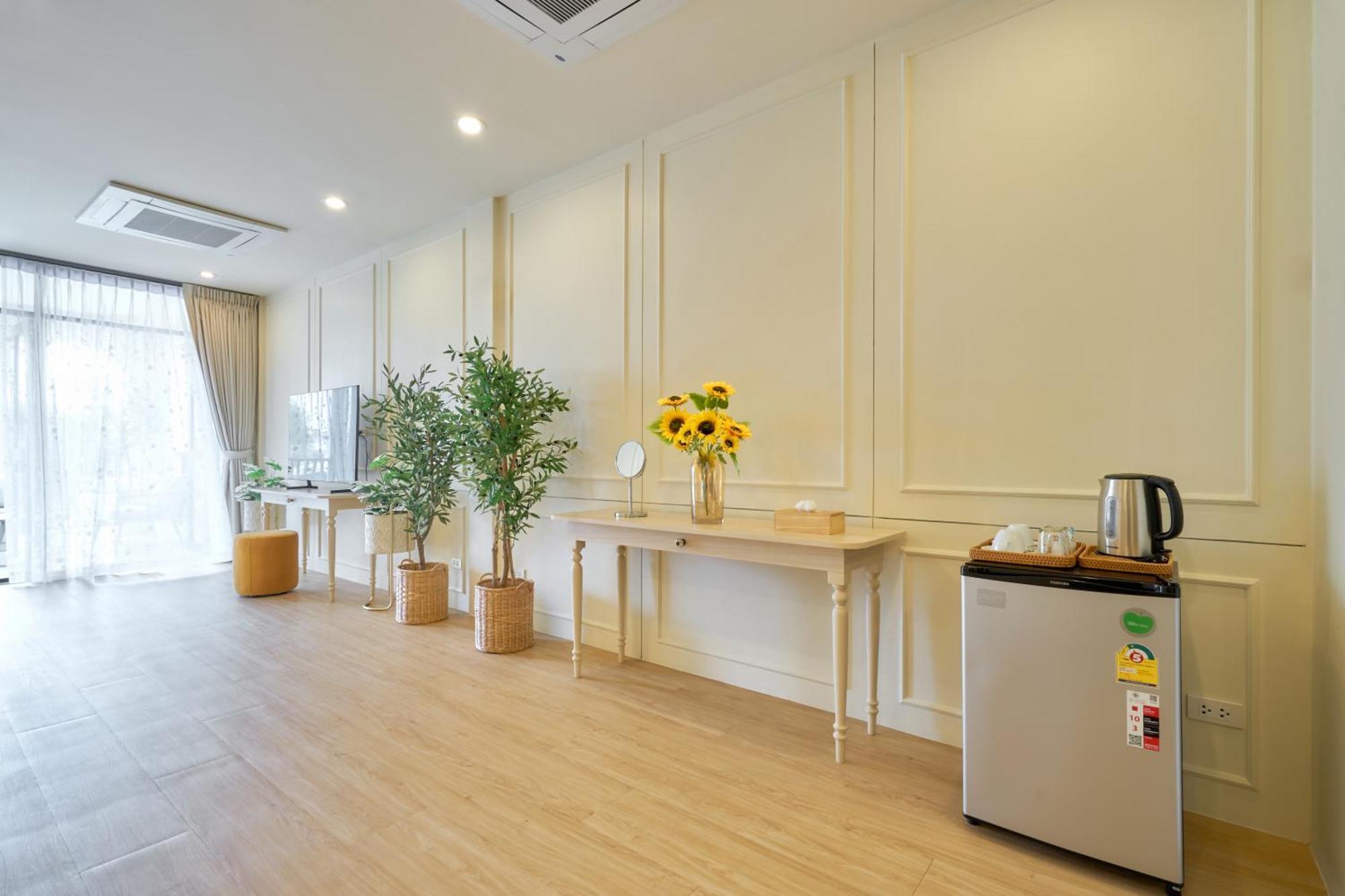 Hawa House Phuket Hotell Eksteriør bilde