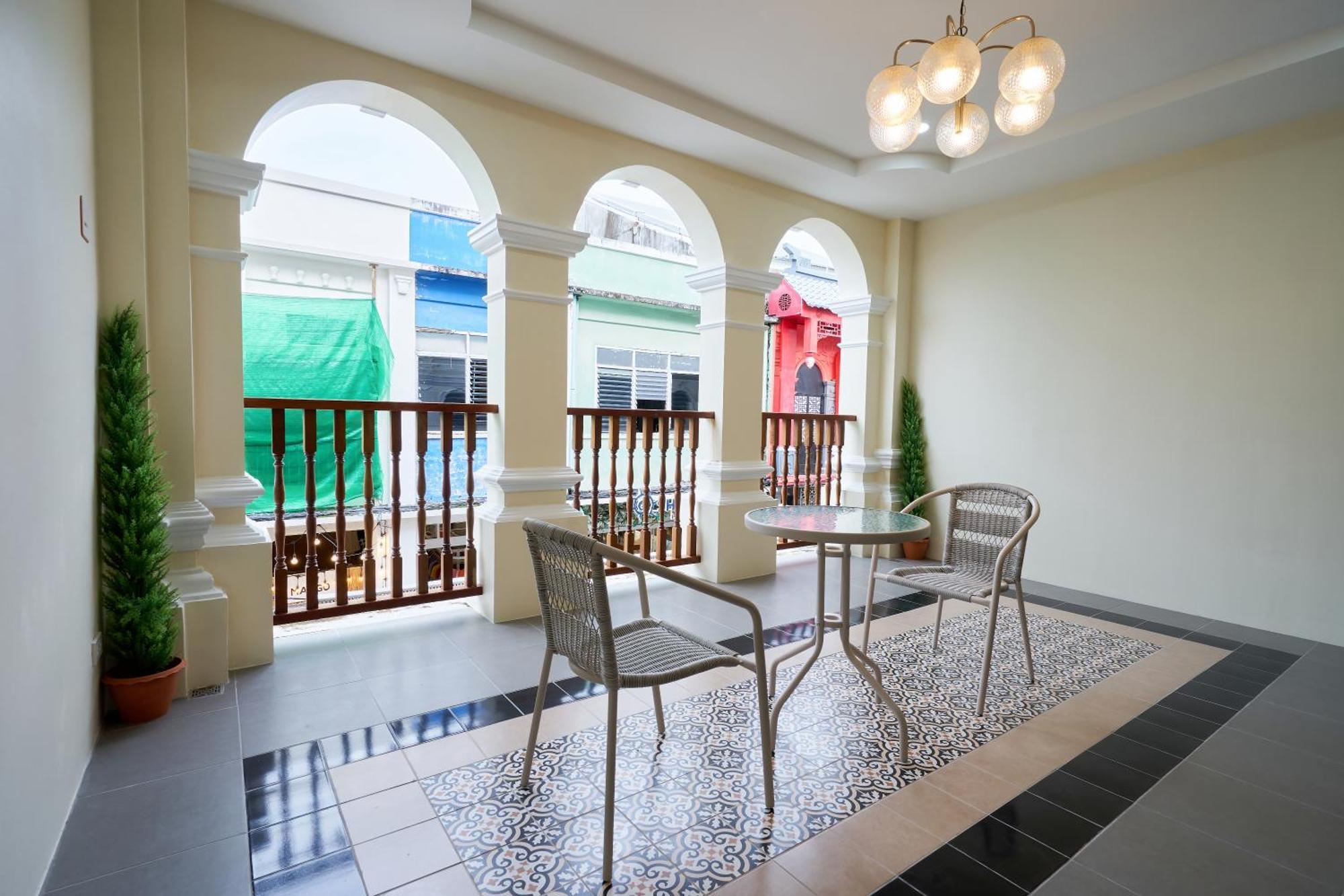 Hawa House Phuket Hotell Eksteriør bilde
