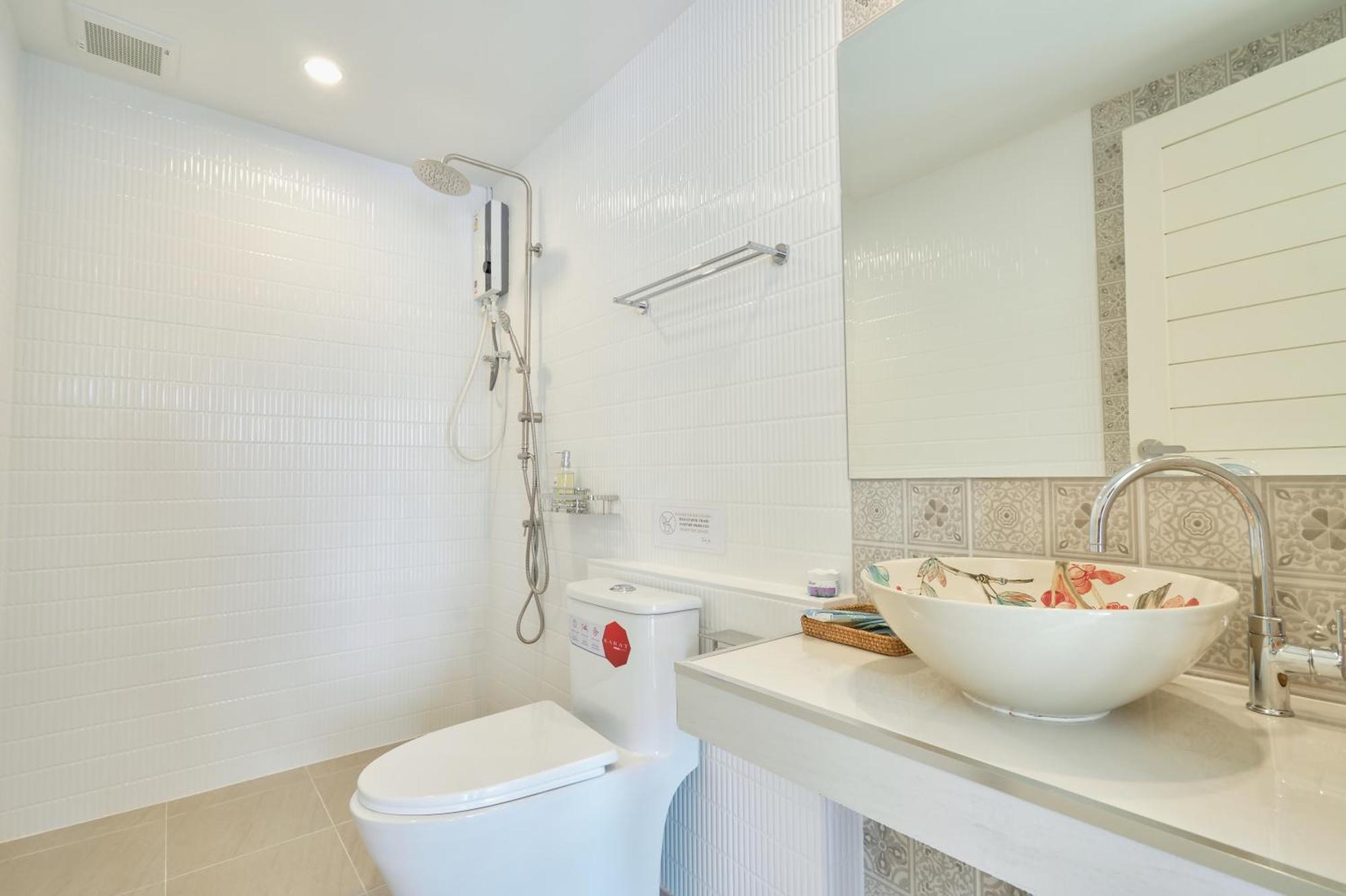 Hawa House Phuket Hotell Eksteriør bilde